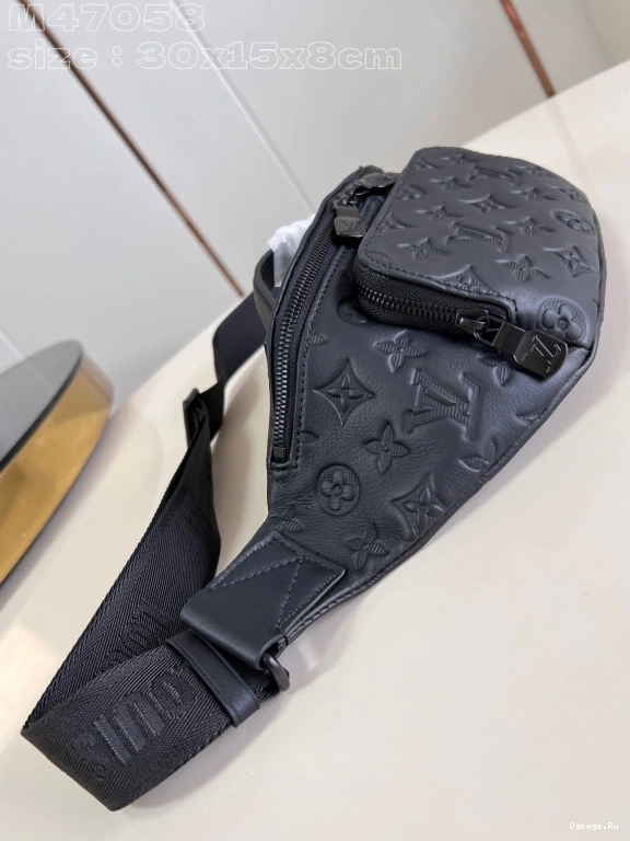 Rush LOUIS VUITTON Bumbag-30*15*8CM 0427